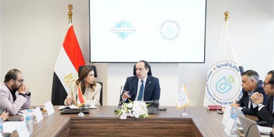 اجتماع تنسيقي لـ "الرعاية الصحية" و"التأمين الصحي الشامل" لتعزيز استمرارية الخدمات والحوكمة