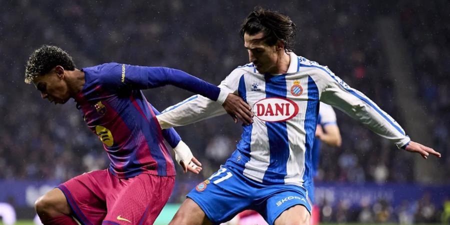 تقارير: برشلونة يفاوض قاهر ريال مدريد لضمه في الصيف