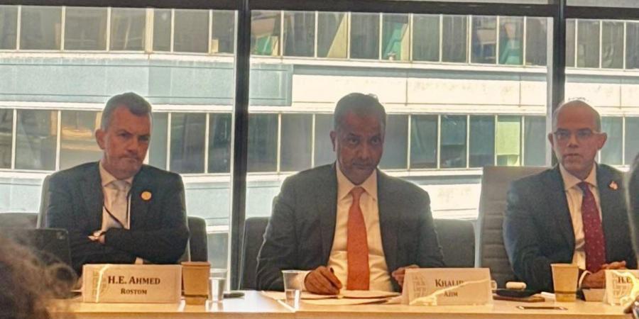 وزيرا الاستثمار والتخطيط يستعرضان جهود تنفيذ برنامج الإصلاح الاقتصادي