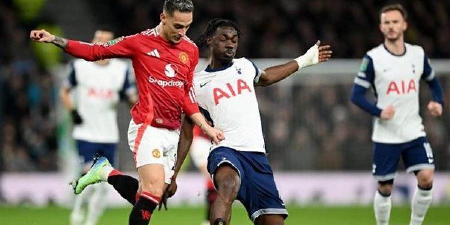 توتنهام يصطدم ببرايتون في مواجهة الهروب من الهبوط بالدوري الإنجليزي