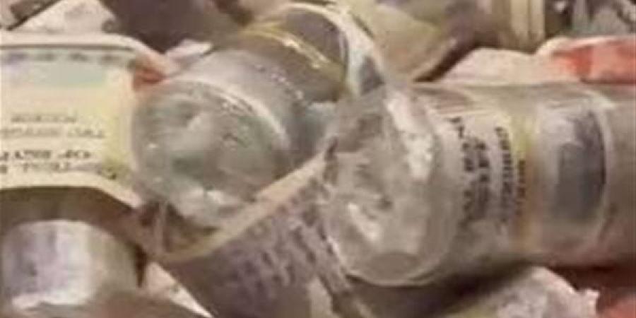 تاجر سلاح يغسل 70 مليون جنيه بأسيوط