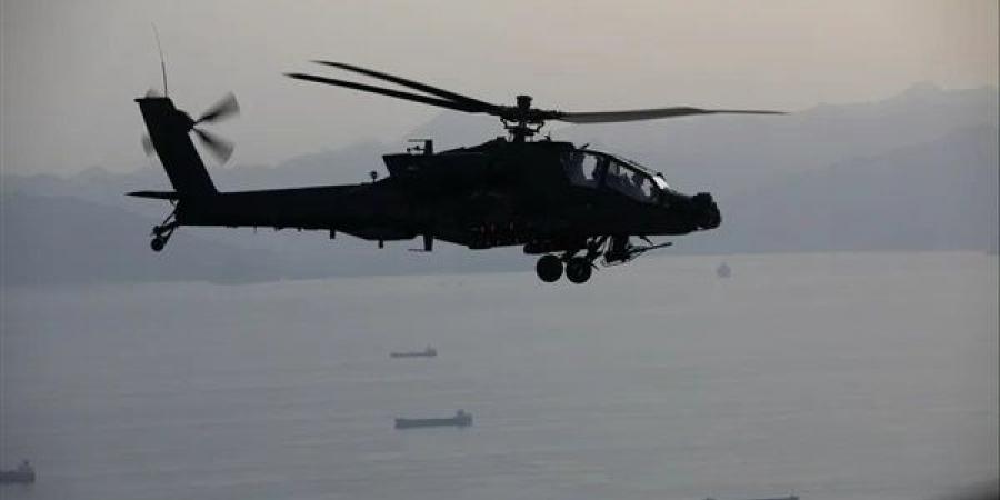 القيادة المركزية الأمريكية: مروحيات أباتشي تنفذ دوريات في أجواء مضيق هرمز