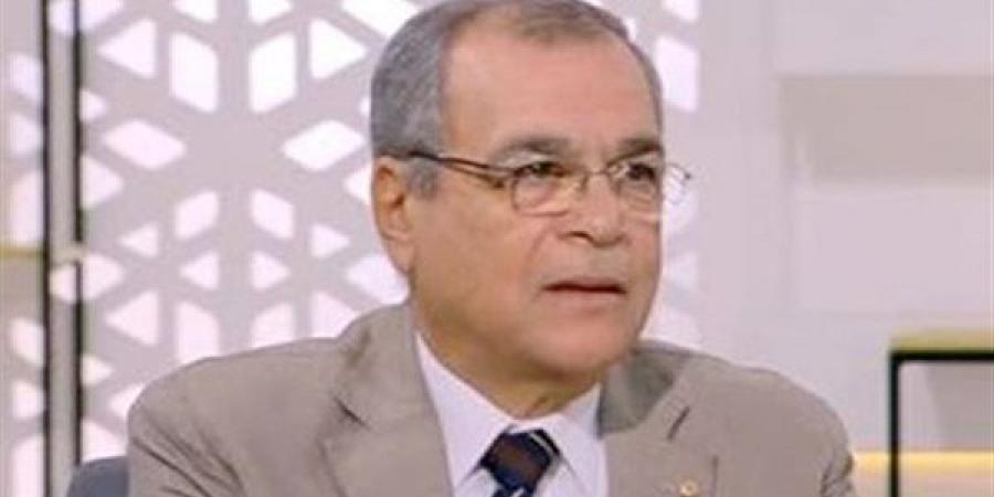 ﻏﻠـــــﻖ »اﻟﻤﻀﻴــــﻖ« ﺷــــﺮارة ﺗﻀﺨــــﻢ ﻋﺎﻟﻤـــــﻰ