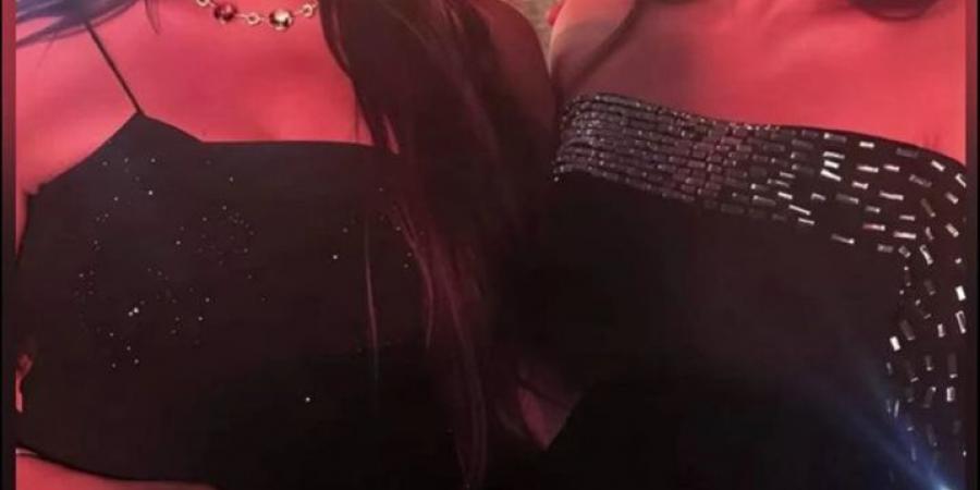 ظهور لافت لياسمين عبد العزيز مع رضوى الشربيني يشعل مواقع التواصل