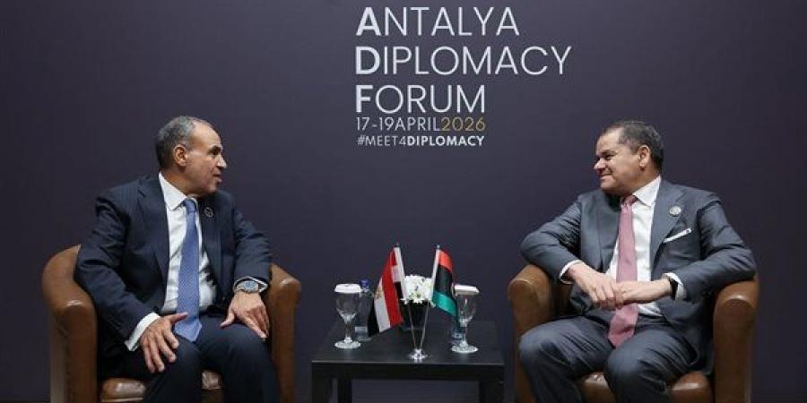 وزير الخارجية يلتقى مع رئيس حكومة الوحدة الوطنية الليبية