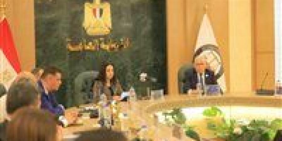 وزيرة التضامن والنائب العام يشهدان توقيع بروتوكولي تعاون بين الوزارة والنيابة العامة