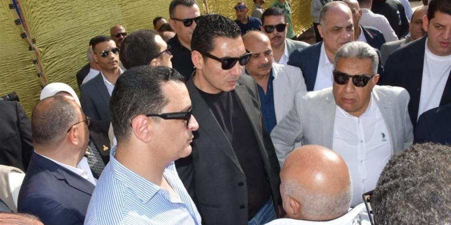 وزير الشباب والرياضة ومحافظ الدقهلية يتابعان أعمال تطوير نادي دكرنس