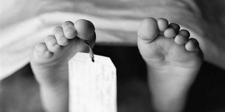 وفاة طفلة دهسها "دكاك أسفلت" في الإسماعيلية