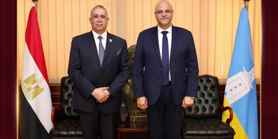 نقيب المحامين يلتقي بمحافظَي الإسكندرية والبحيرة ويعقد لقاء مع مجلسي نقابتي جنوب وشمال البحيرة