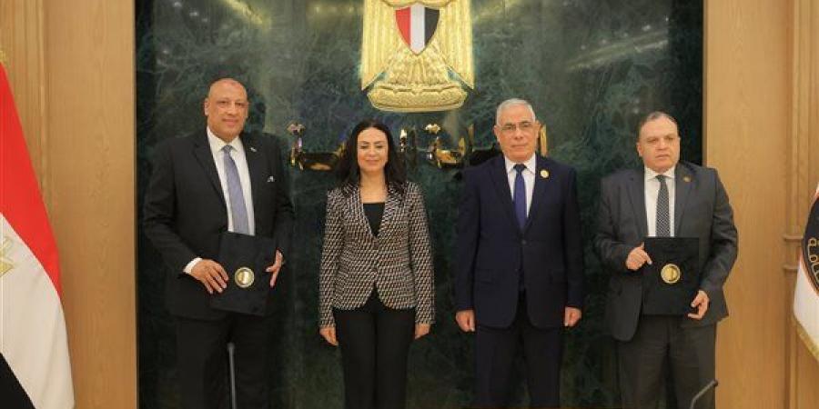وزيرة التضامن والنائب العام يشهدان توقيع بروتوكولي تعاون لحفظ حقوق الأسرة المصرية