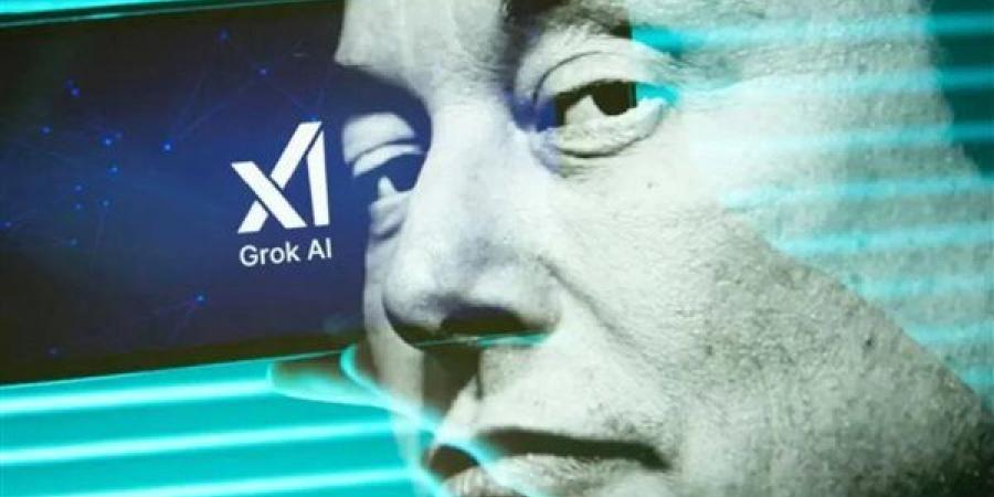 آبل تهدد بحذف تطبيق الذكاء الاصطناعي Grok من متجرها