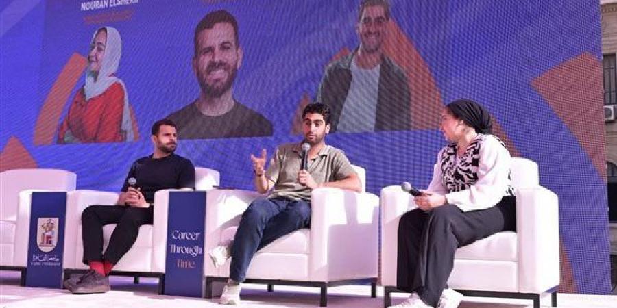 ختام فعاليات اليوم الأول لملتقى التوظيف في جامعة القاهرة