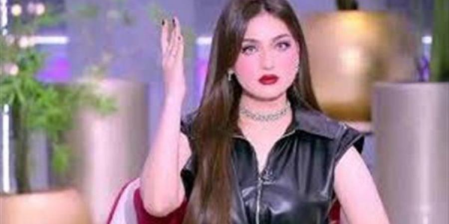 أزمة الزمالك وياسمين عز تتصاعد.. إعلامية تهاجم بقوة