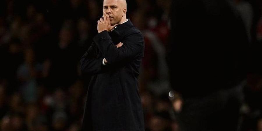 سوء الحظ والإصابات في الصدارة.. آرني سلوت يكشف كواليس تراجع ليفربول