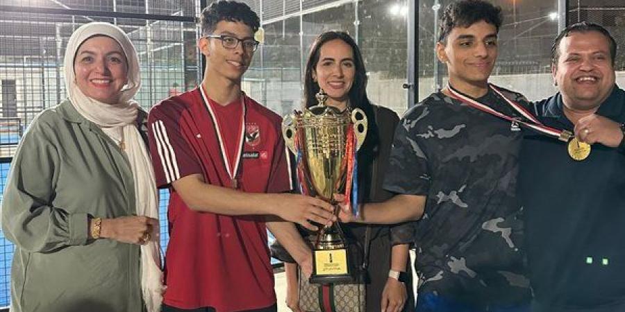 كلية الطب تفوز ببطولة البادل الأولى بجامعة عين شمس الأهلية