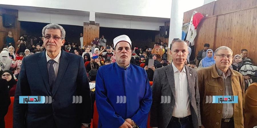 قيادات منطقة مطروح الأزهرية تشهد احتفالية تخرج براعم "مطروح النموذجي" وتكرم المتميزين