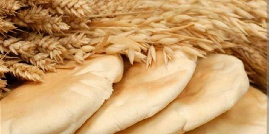 الخبز الأبيض أم الأسود؟ أيهما الأفضل لصحتك في ضوء الحقائق الغذائية الحديثة