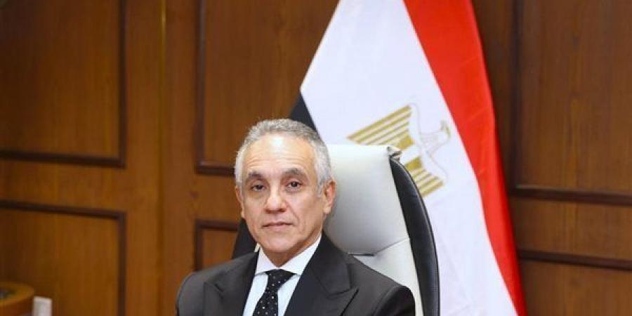 وزير العدل: لا تهاون في حقوق الأسرة ورعاية مصلحة الطفل