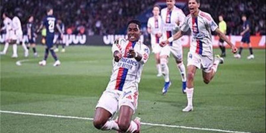 خسارة مفاجئة لباريس تشعل سباق الدوري الفرنسي