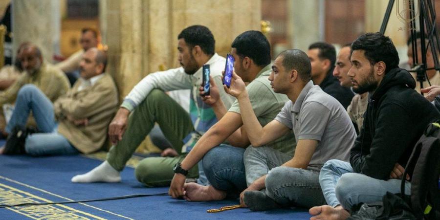 الملتقى الفقهي بالجامع الأزهر: المعاملات تظهر أخلاق الناس وسلوكهم