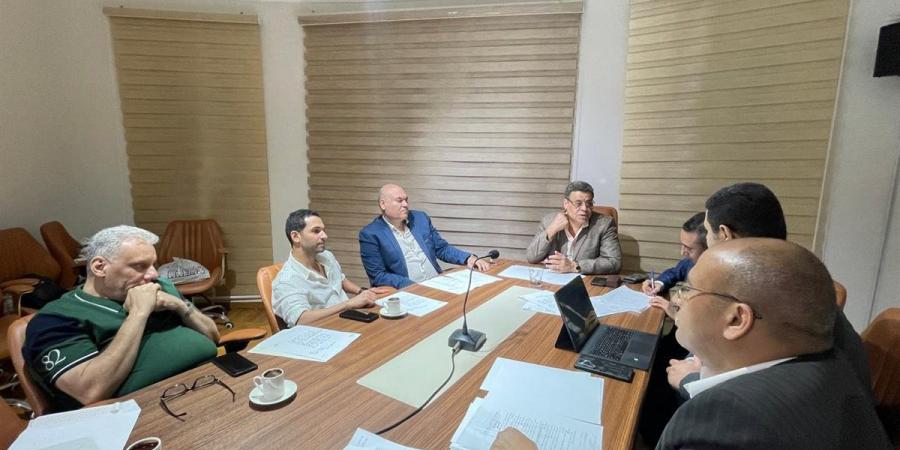 الإعلاميين: عقوبة الإنذار لـ هاني حتحوت بعد خضوعه للتحقيق بمقر النقابة