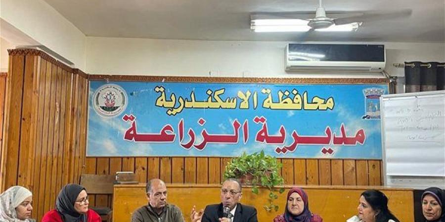 36.5 ألف فدان تدخل منظومة الحصاد بالإسكندرية.. و"حمودة" يطمئن المواطنين على مخزون القمح