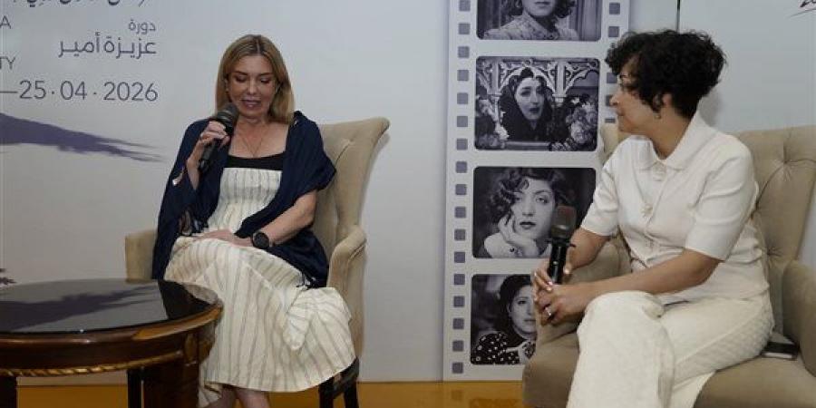 المخرجة دي كيه فيلخمان تتحدث عن فيلم Loving Vincent في ندوة تكريمها بمهرجان أسوان