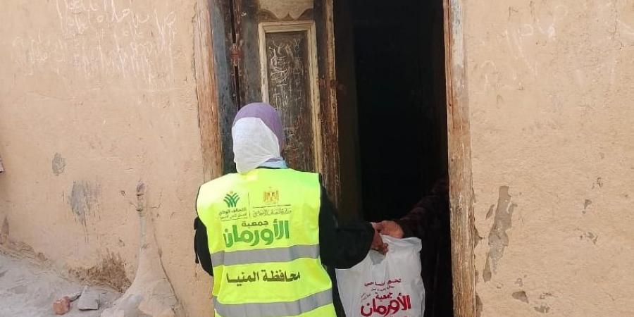 توزيع 750 كيلو لحوم مجانًا للأسر الأولى بالرعاية بقرى المنيا