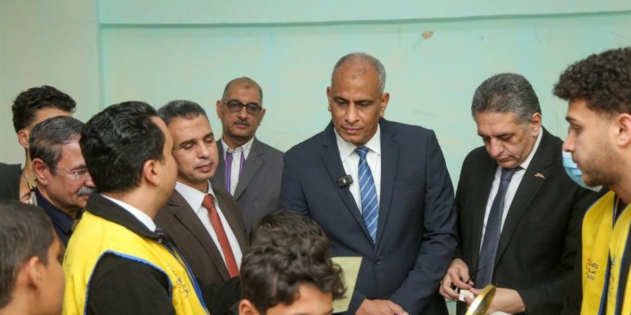 محافظ كفرالشيخ يتفقد فعاليات مبادرة "عيون أطفالنا مستقبلنا"
