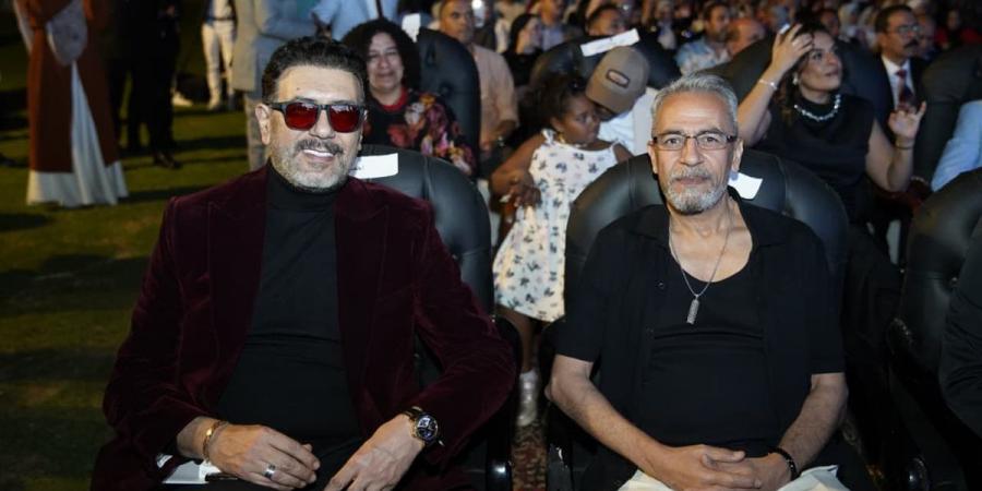 تكريم ليلى علوي وسلاف فواخرجي ودي كيه فيلخمان في مهرجان أسوان