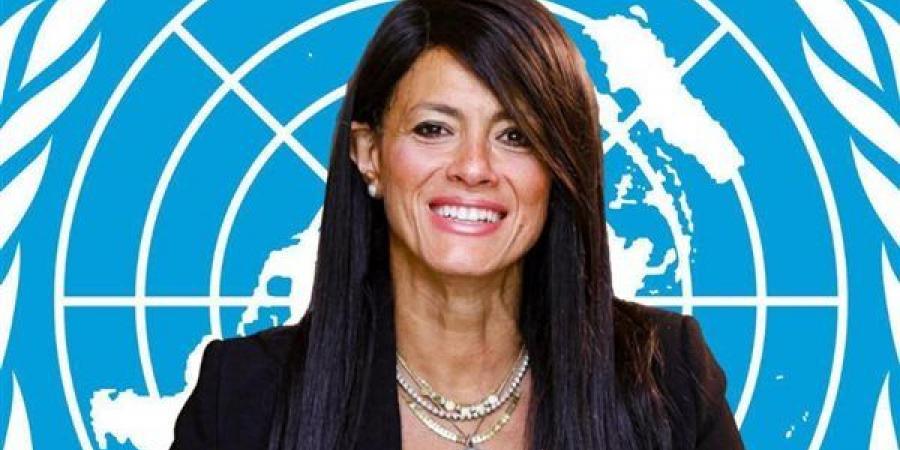 وزير العمل يهنئ الدكتورة رانيا المشاط بتوليها منصباً رفيعاً بالأمم المتحدة