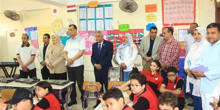 حوارًا دوليًا بين طلاب طهطا بسوهاج وأوساكا اليابانية عبر تقنية الفيديو كونفرانس