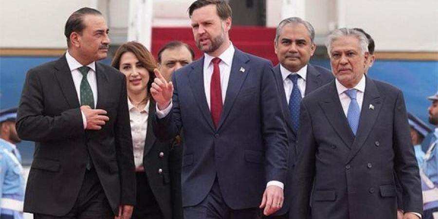 عاجل: فانس يعلق رحلته إلى باكستان.. والحرب تعود إلى الأفق