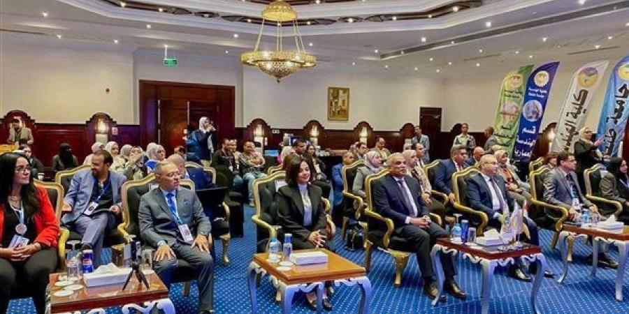 مؤتمر جامعة طنطا الدولي للعمارة يناقش آليات تقليل البصمة الكربونية