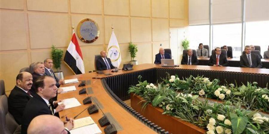 وزير النقل يترأس اجتماع الجمعية العامة العادية شركة إم أو تي للاستثمار والتنمية