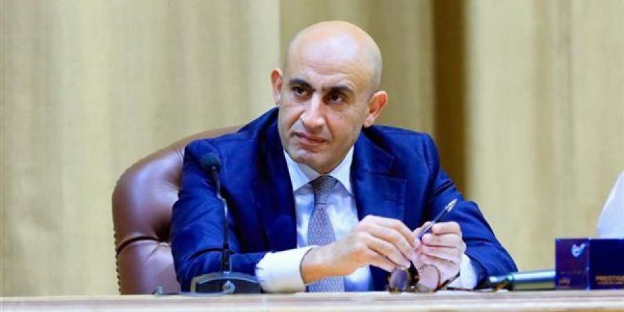 مطالب بتدخل وزير التعليم لحل أزمة مصروفات المدارس التجريبية