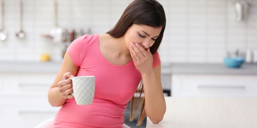 باحثون يحددون العامل الرئيسي وراء التقيؤ الشديد أثناء الحمل