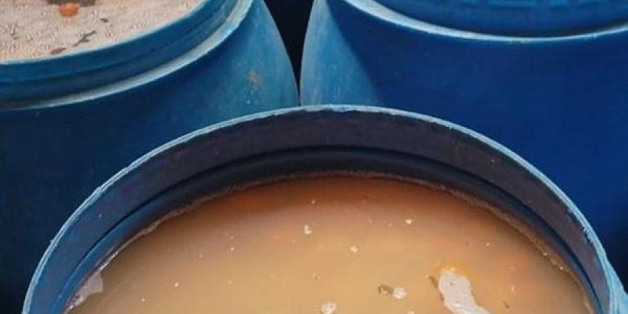 ضبط 32 طن مخلل فاسد بالدقهلية