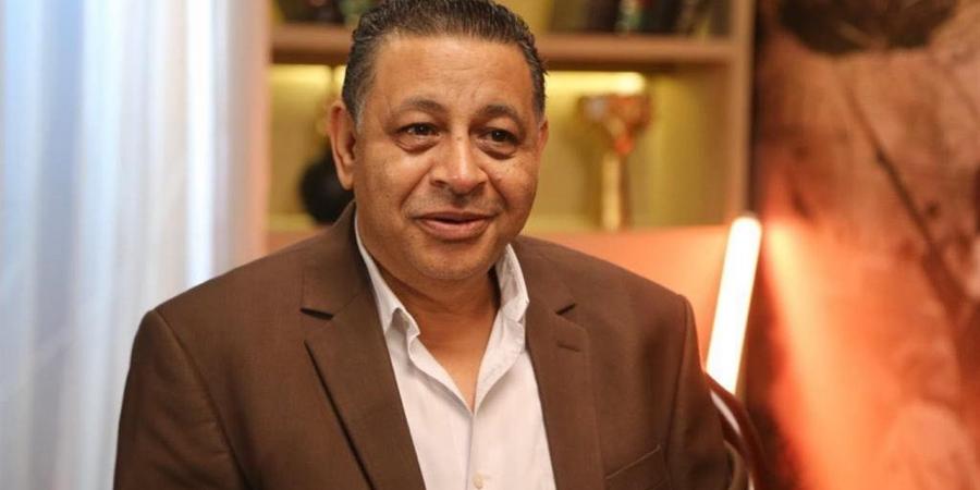 مين بيعالج إيه؟