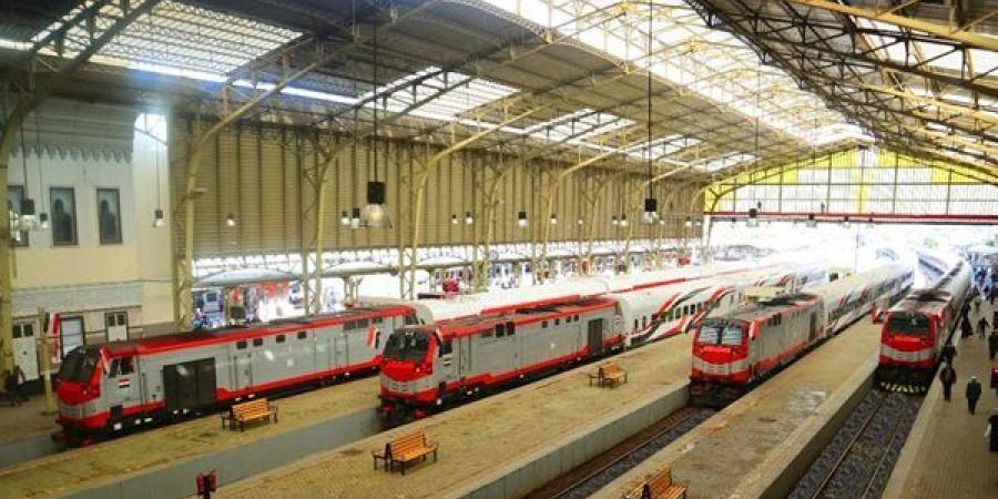 السكة الحديد تعلن بدء العمل بالتوقيت الصيفي الجمعة وتقديم الساعة 60 دقيقة