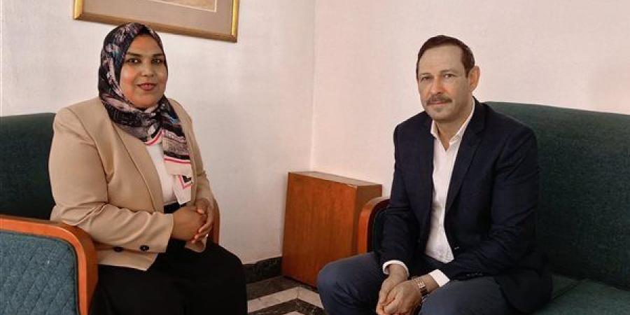 الدكتور أيمن الشيوي: نعمل على اكتشاف المواهب..ولا توجد أزمات بالنصوص المسرحية