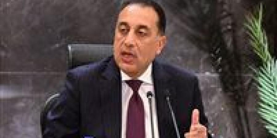 رئيس الوزراء يهنئ وزير الدفاع بمناسبة ذكرى عيد تحرير سيناء