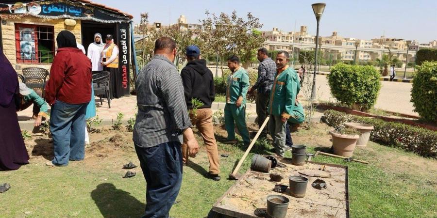 بحملة تشجير.. تدشين فعاليات أسبوع البيئة بجامعة 6 أكتوبر
