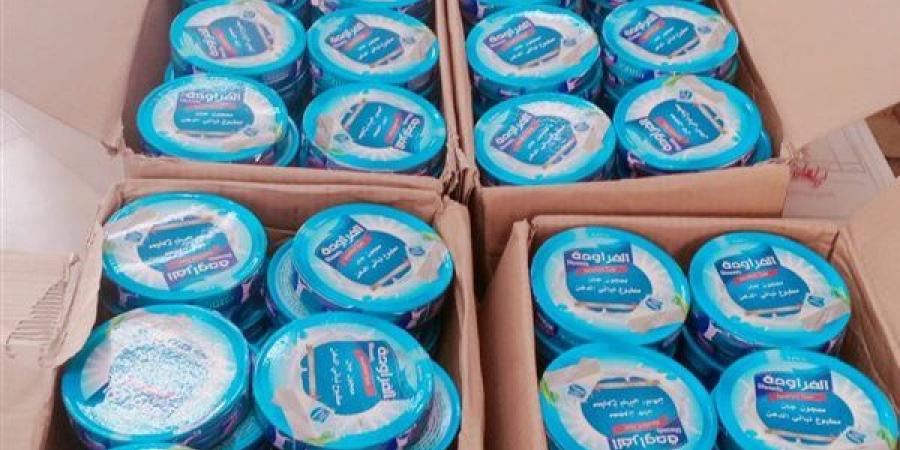 ضبط 2186 عبوة غذائية منتهية الصلاحية بالغربية
