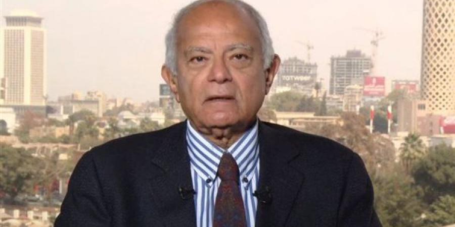 حسين هريدي: بقاء إسرائيل في جنوب لبنان يهدد نجاح المفاوضات