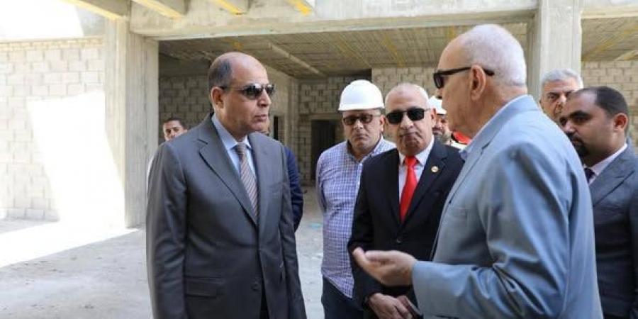 محافظ المنيا يتفقد الأعمال الإنشائية لمستشفى جامعة “دراية”