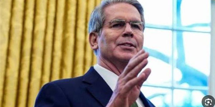 وزير الخزانة الأمريكي: سنواصل جهود إضعاف النظام الإيراني اقتصاديا