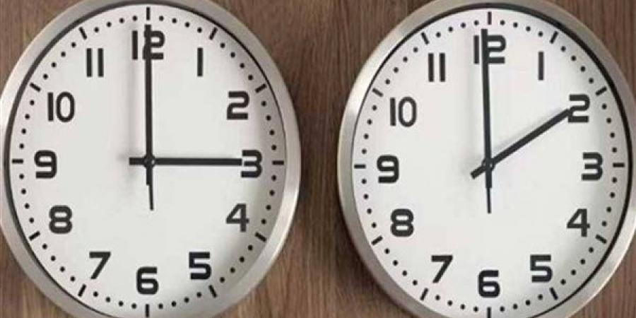 غدًا.. بدء تطبيق التوقيت الصيفي في مصر وتقديم الساعة 60 دقيقة