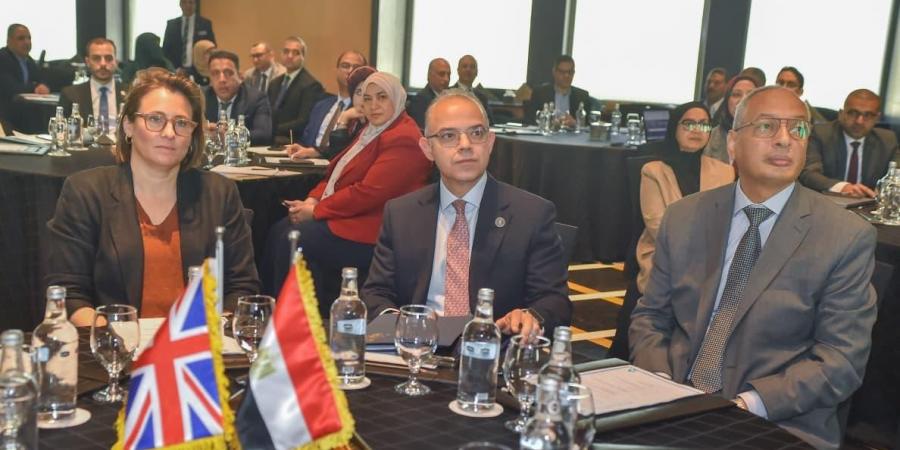 وزير الاستثمار يطلق بوابة إجراءات التجارة الخارجية لتعزيز الشفافية ودعم الصادرات