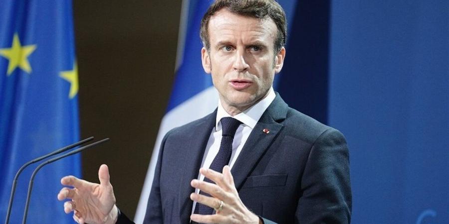 الرئيس الفرنسي يدعو لمشاركة إقليمية في المفاوضات بشأن لبنان
